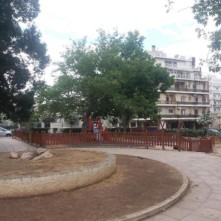 Αpartments In The Centre Apartment Лутраки Екстериор снимка