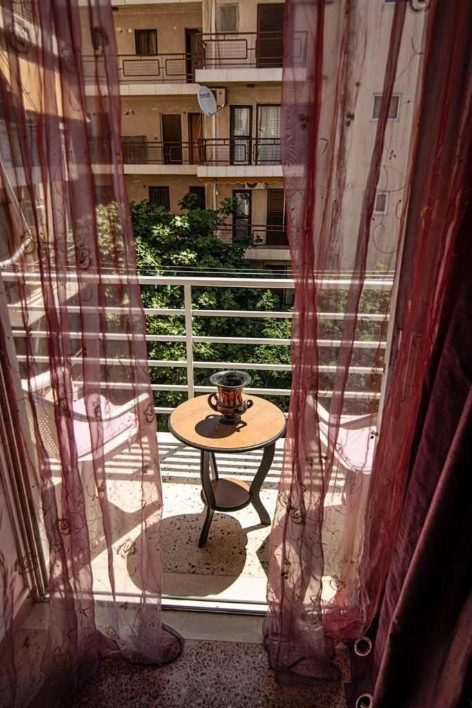 Αpartments In The Centre Apartment Лутраки Екстериор снимка